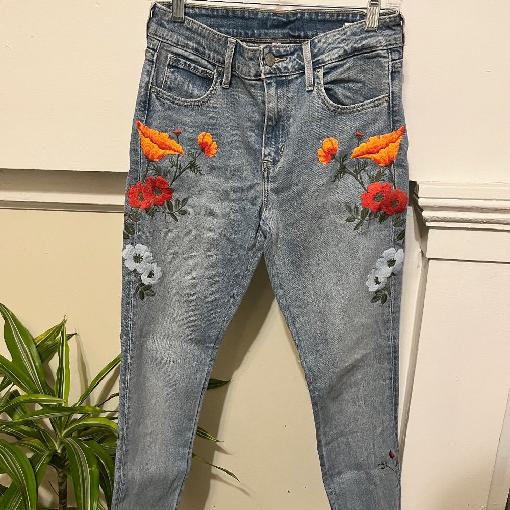 Levi's Floral Embroidered Jeans